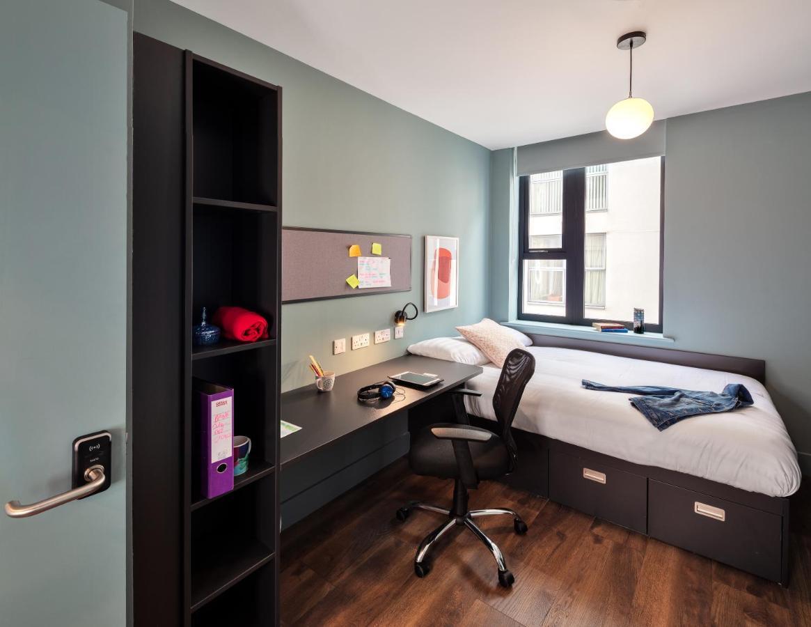 Copley Court Apartment Корк Екстериор снимка