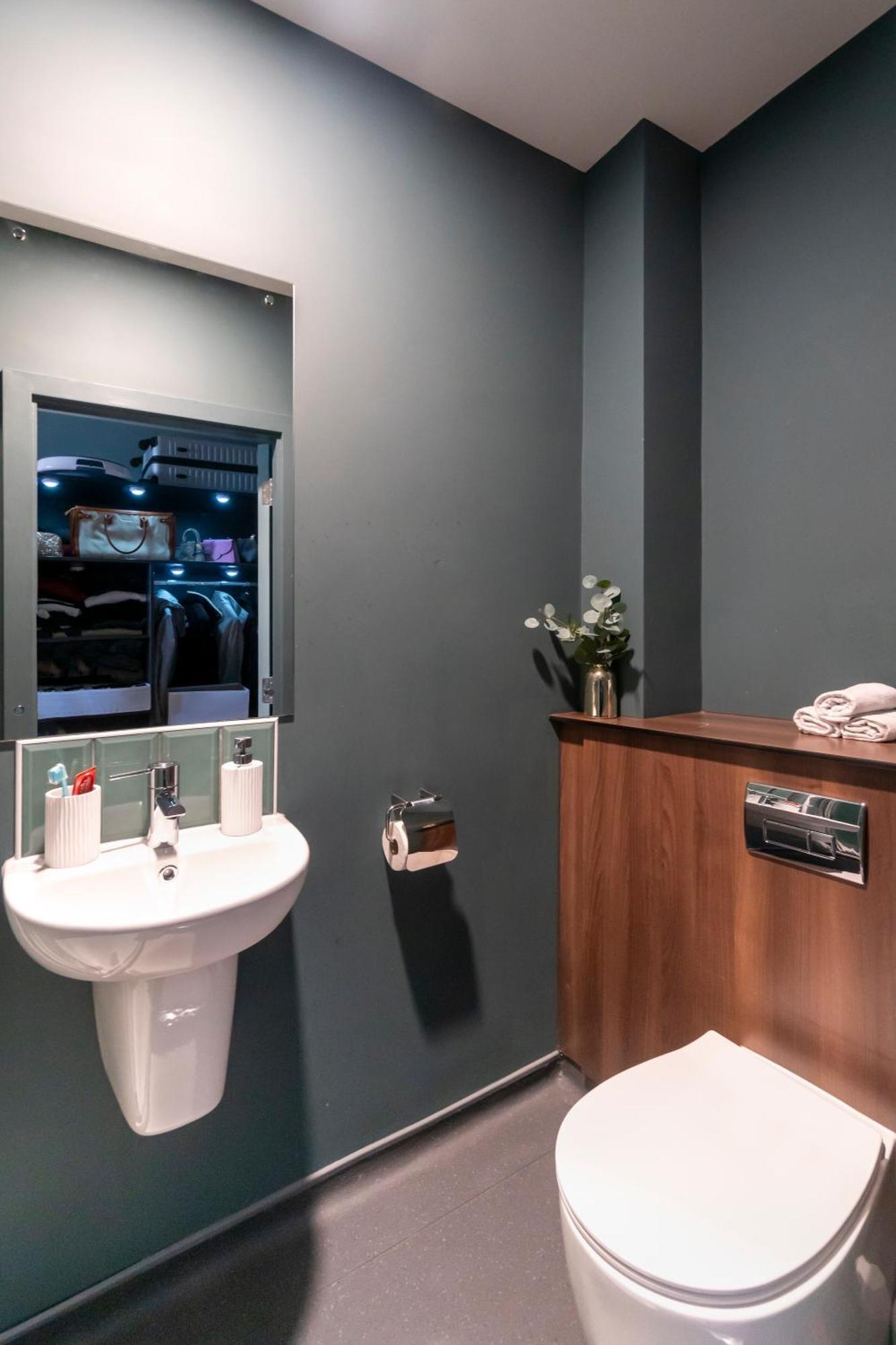 Copley Court Apartment Корк Екстериор снимка